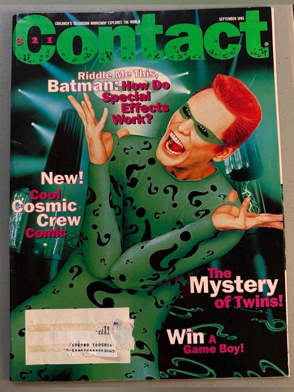 Contact Magazine -  September 1995 feat. Jim Carrey as Riddler